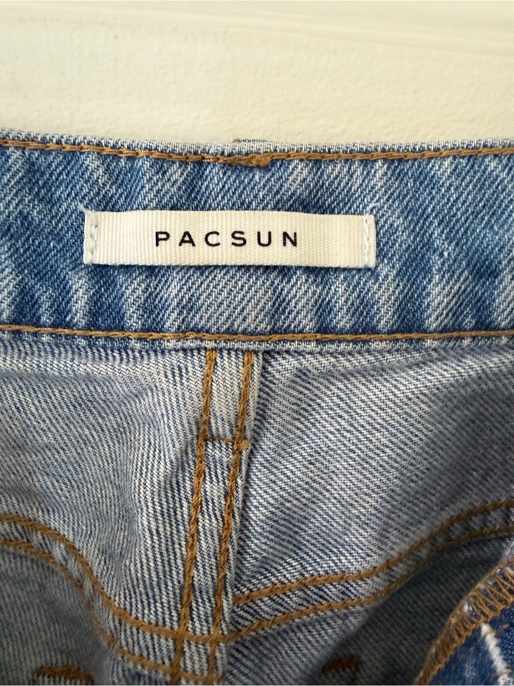 PacSun Boyfriend Jeans Women 25 Blue Like New Distressed High Rise Button Fly - Picture 3 of 5
